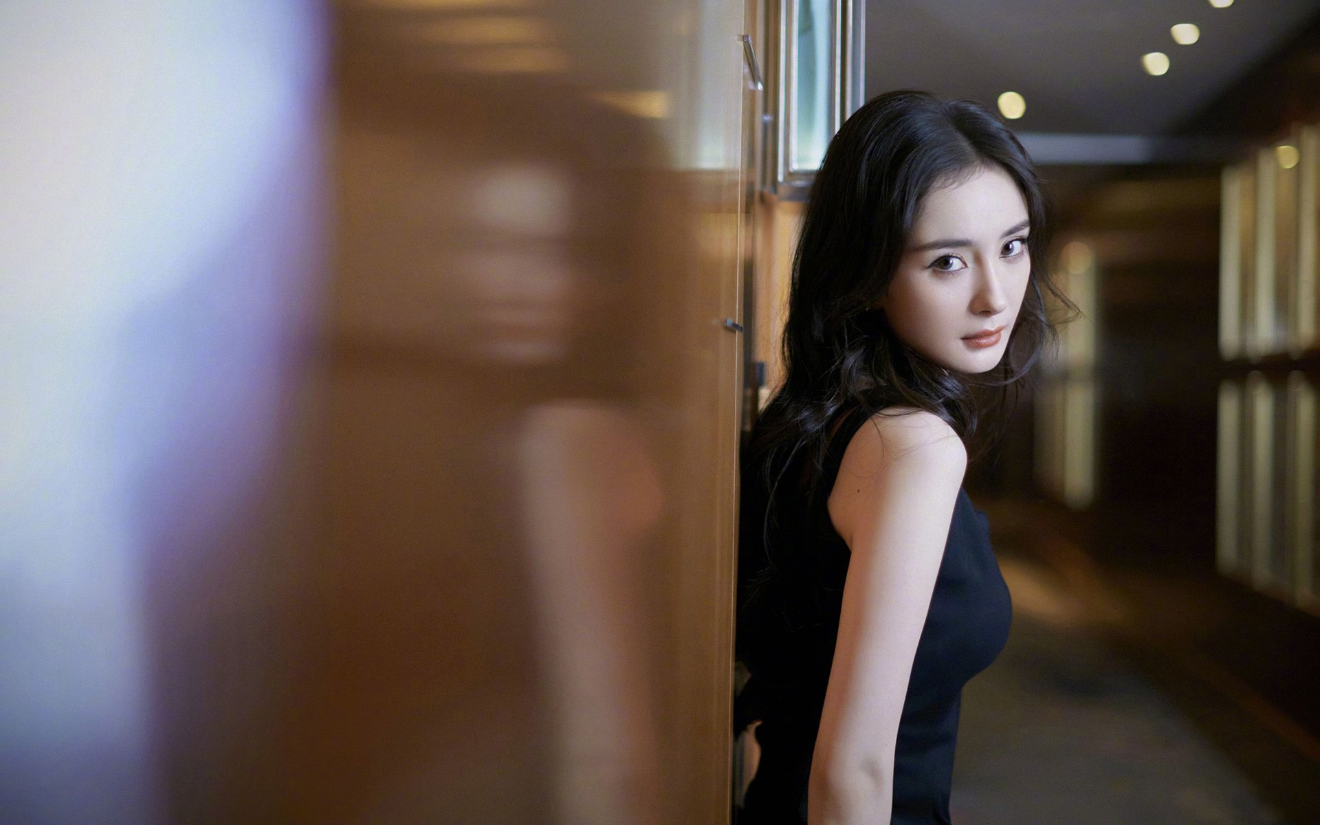 AI布局完成，张一鸣引领科技公司转型风潮，张一鸣企业